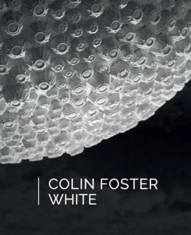 Colin Foster - White Kihagyhatatlan ajánlat