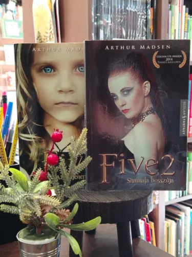 Five . sorozat Az új generáció (Five 1.), Shamala bosszúja (Five 2.) Kedvezményes ár