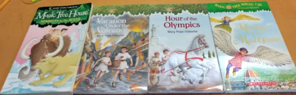 4 db Magic Tree House: Mammoth to the Rescue (7.); Vacation Under the Volcano (13.); Hour of the Olympics (16.); Monday with a Mad Genius (38.) Outlet